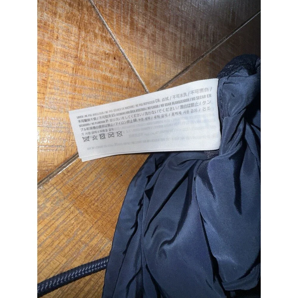Hollister navy blue
